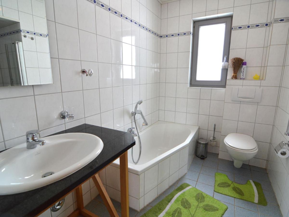 Vila Luxurious Farmhouse Near The Ski Area Hellenthal Exteriér fotografie